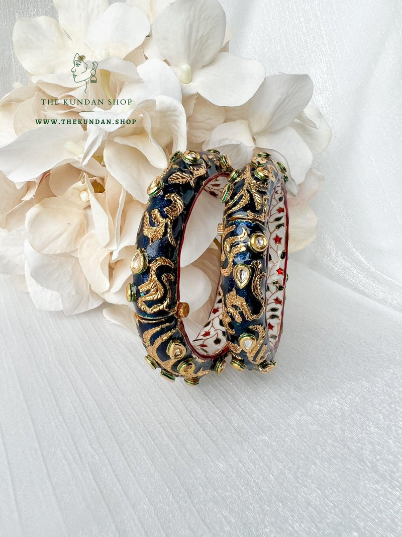 Gold Flakes in Midnight Bangles THE KUNDAN SHOP 