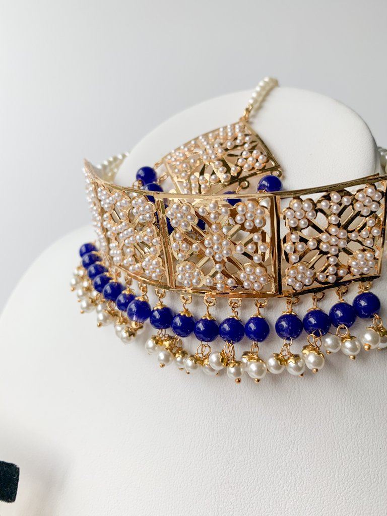 Committed Choker in Blue Necklace Sets THE KUNDAN SHOP 