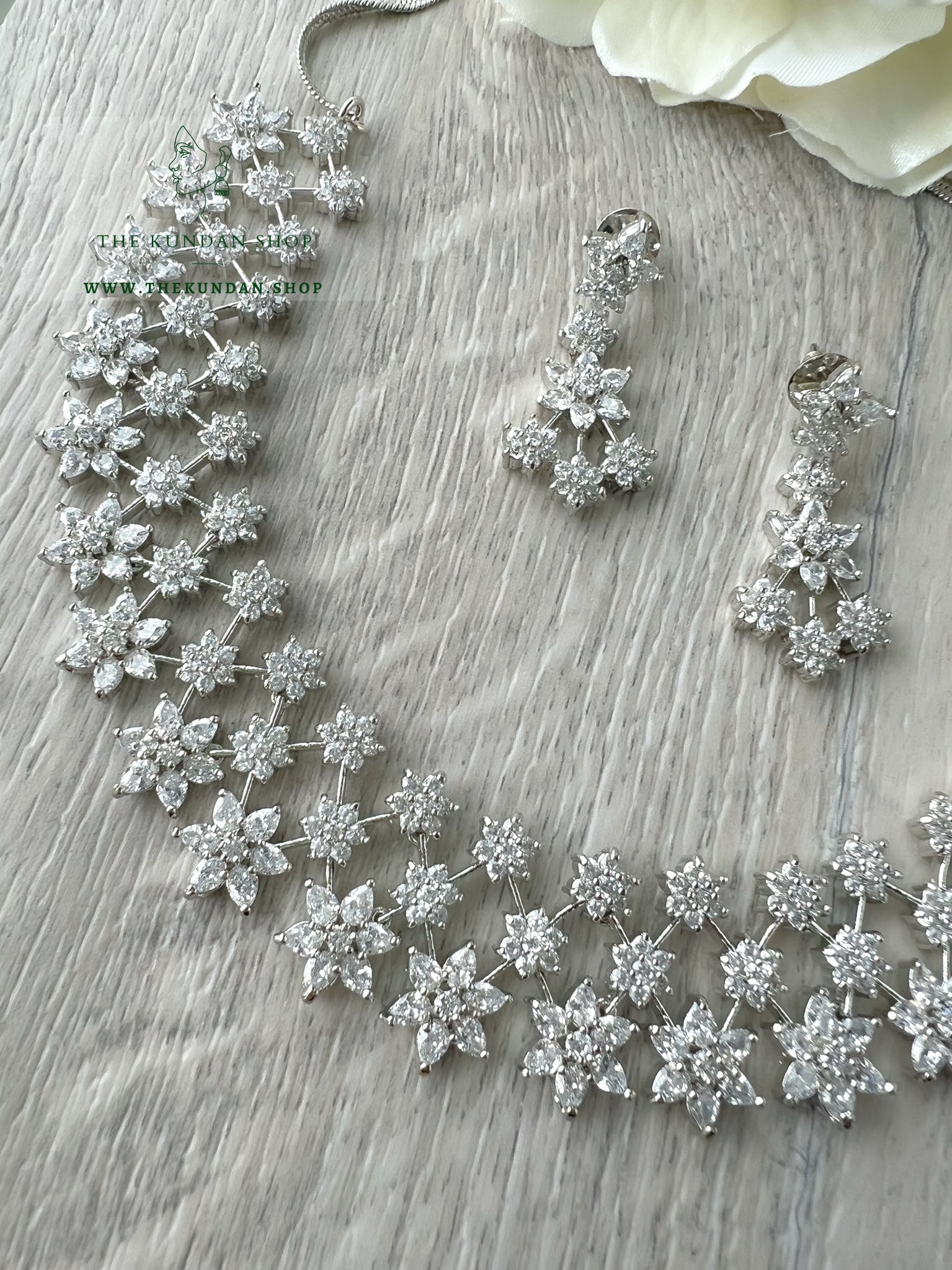 Undeniable 2.0 in Silver Necklace Sets THE KUNDAN SHOP 