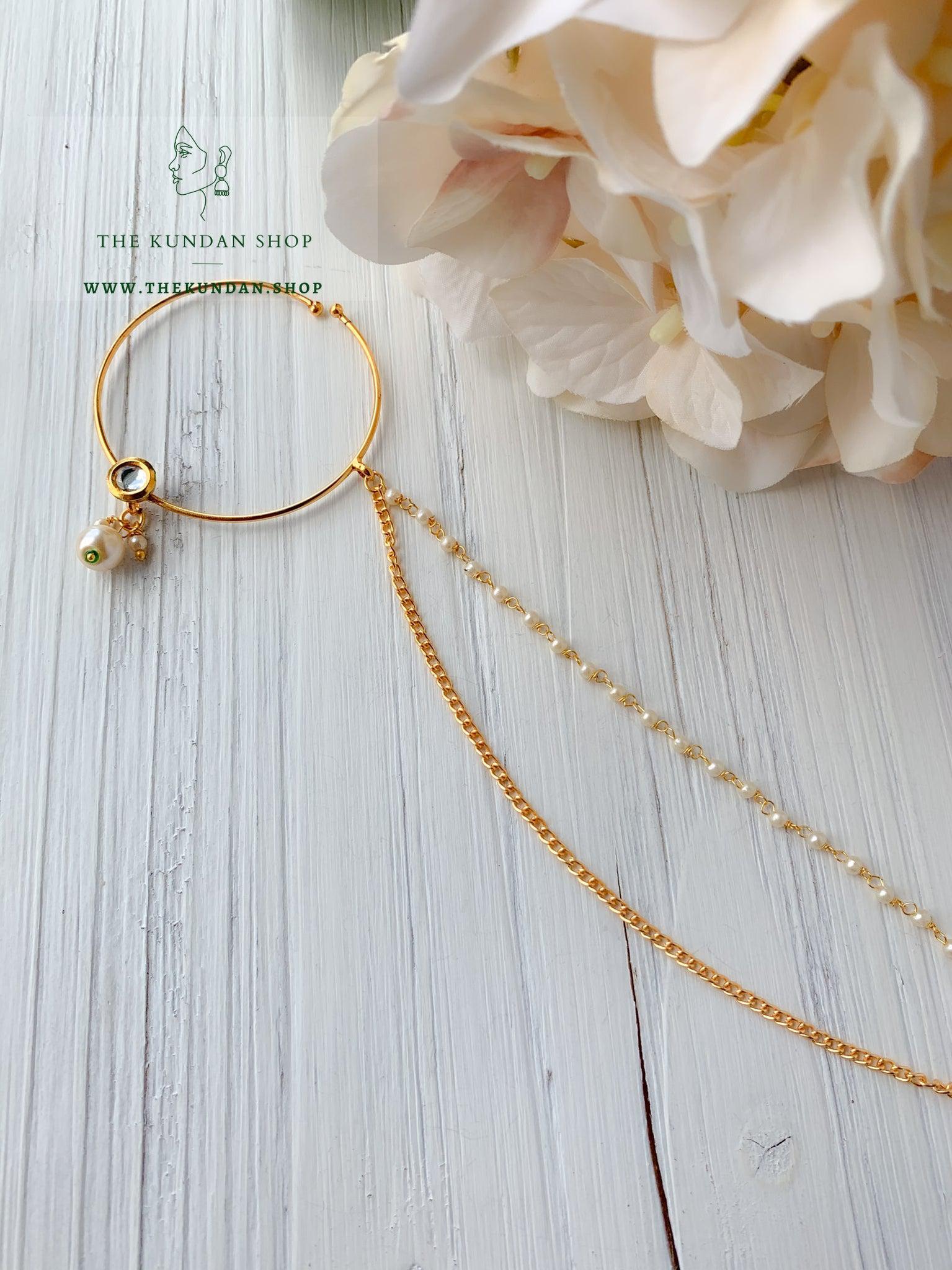 Single Stone // Bridal Nath Naath THE KUNDAN SHOP 