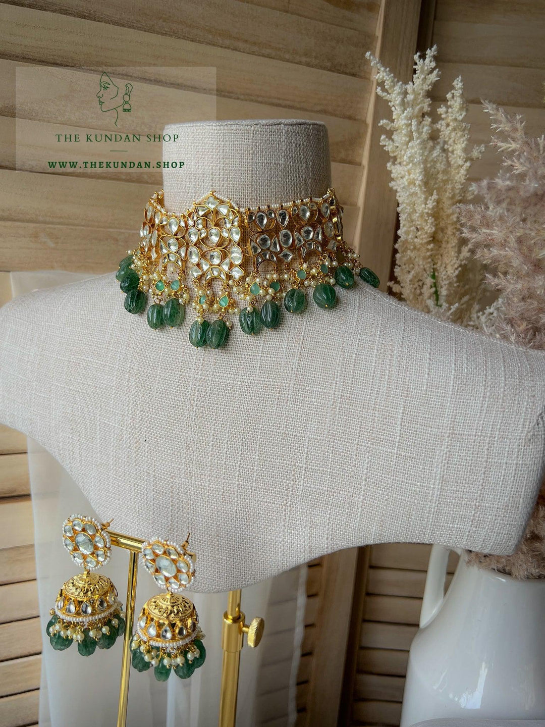 Sincerity in Cedar Green Necklace Sets THE KUNDAN SHOP 