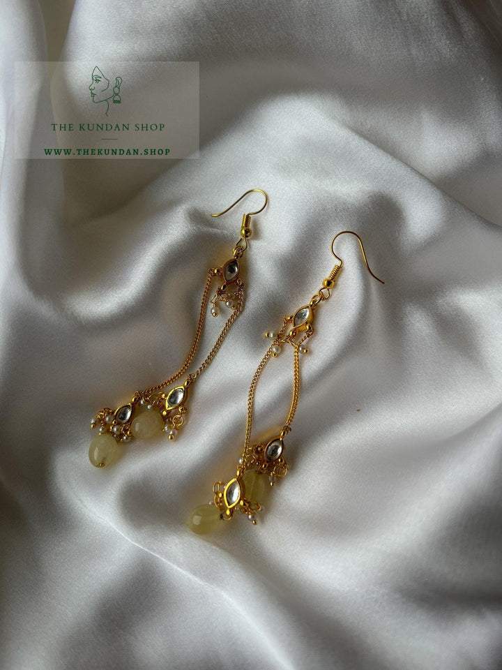 Chain Drops in Kundan Earrings Earrings THE KUNDAN SHOP Light Yellow 