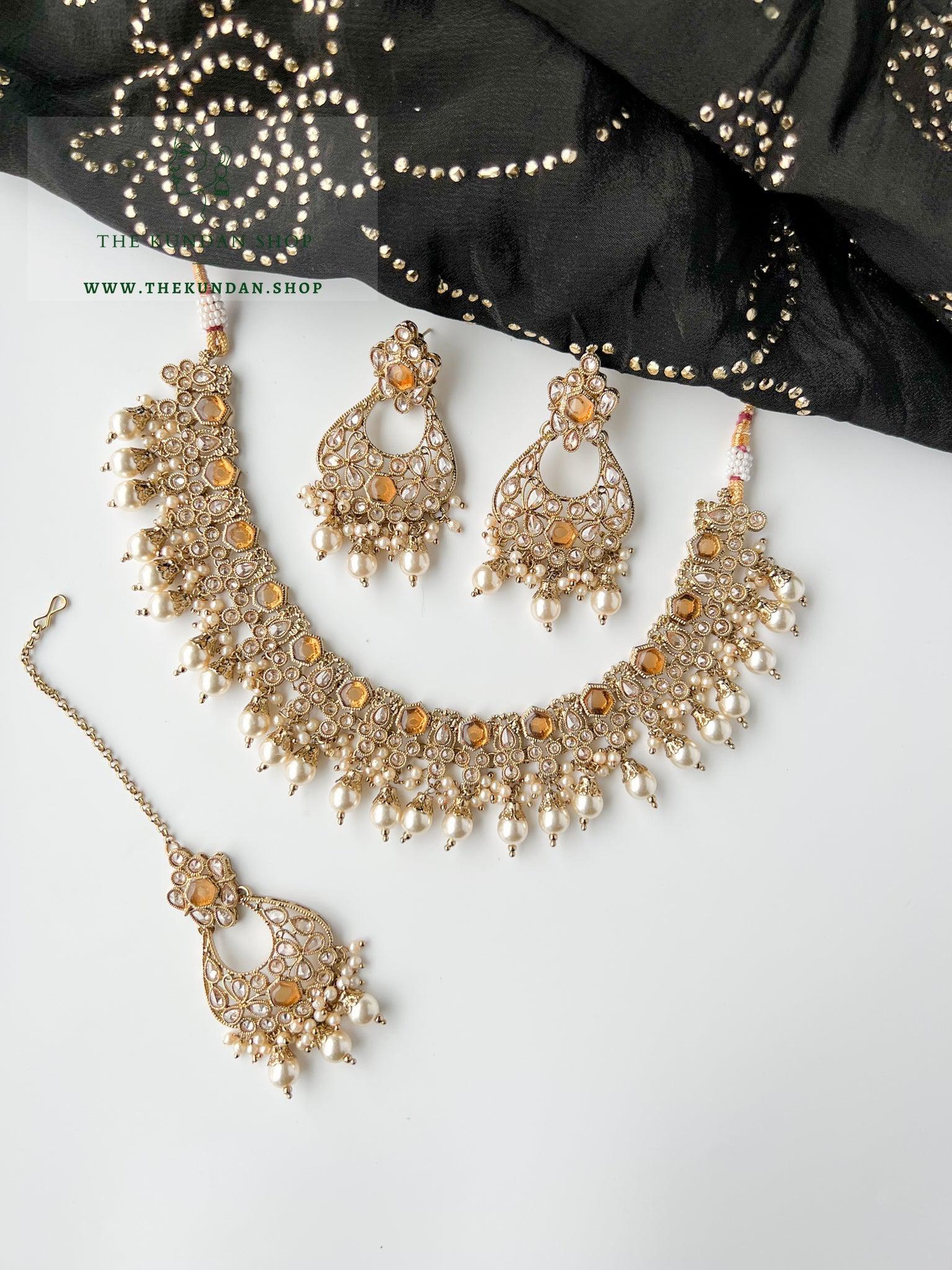 Headliner in Champagne Necklace Sets THE KUNDAN SHOP 