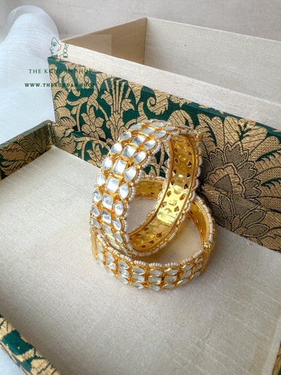 Blended with Kundan Bangles THE KUNDAN SHOP 