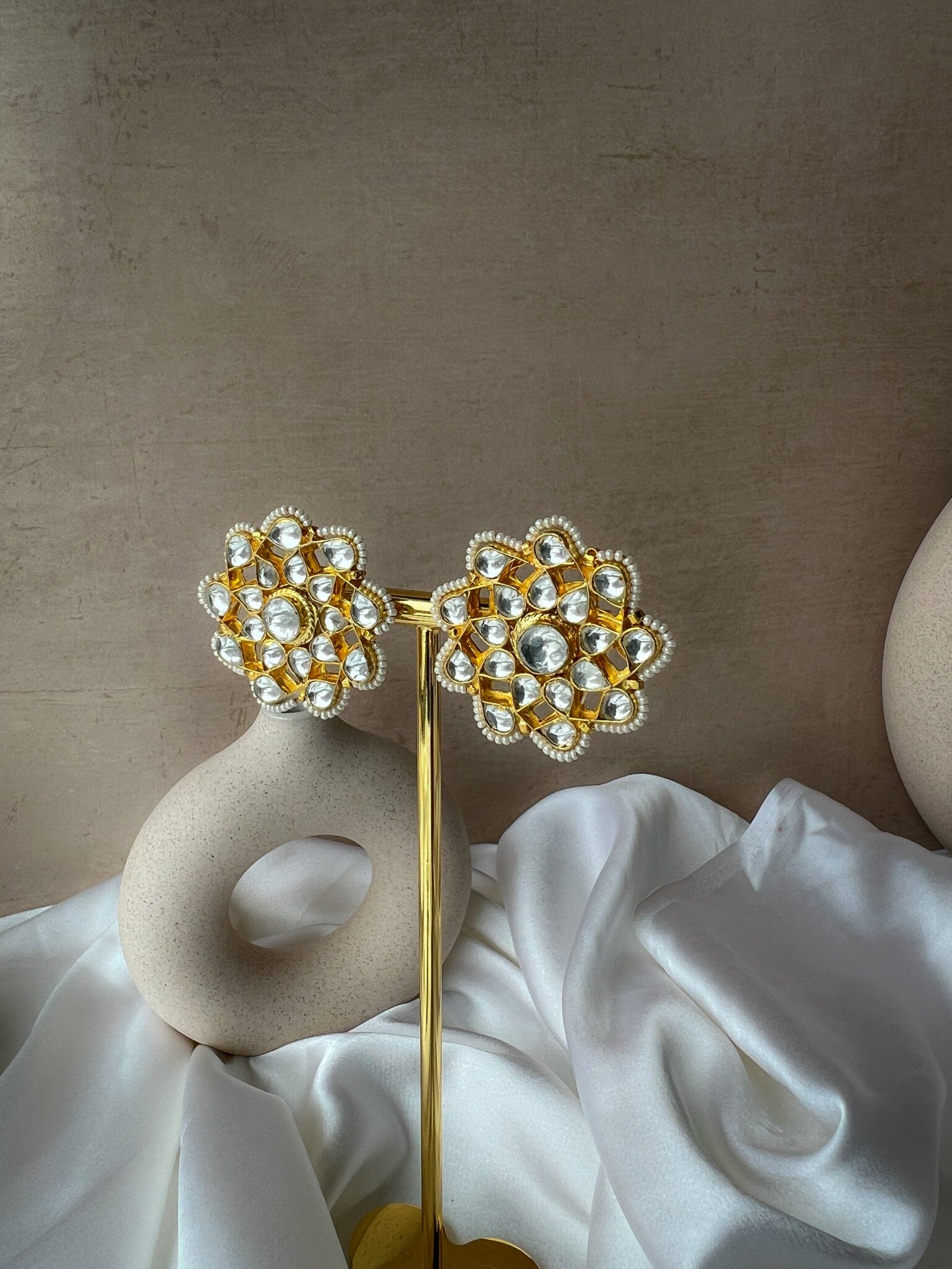 Wildflowers in Kundan Earrings THE KUNDAN SHOP 