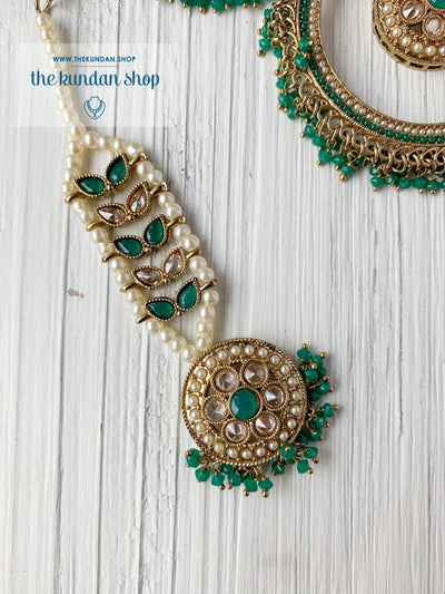 Ardent in Green Earrings + Tikka THE KUNDAN SHOP 