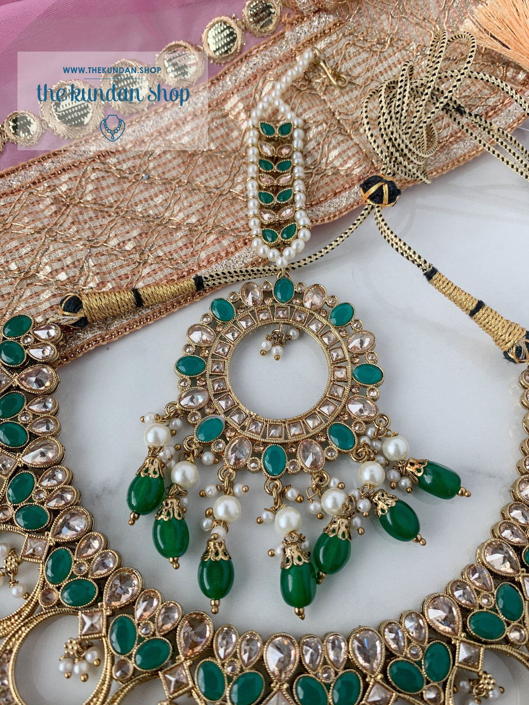 Miracle in Emerald Green Necklace Sets THE KUNDAN SHOP 