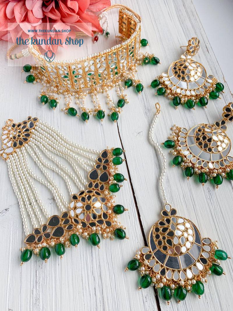 Confidence in Emerald Necklace Sets THE KUNDAN SHOP 
