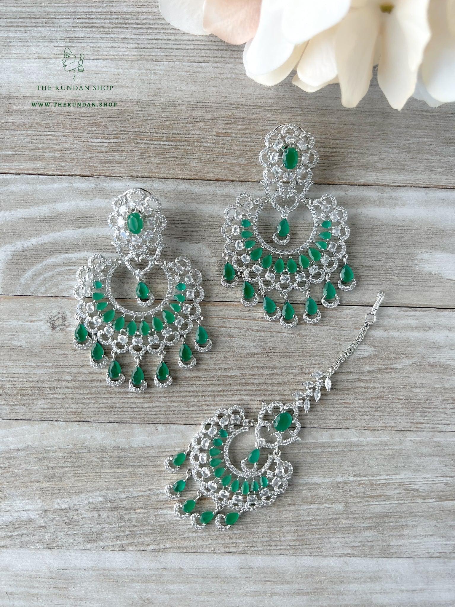 Catch in Silver & Emerald Earrings + Tikka THE KUNDAN SHOP 