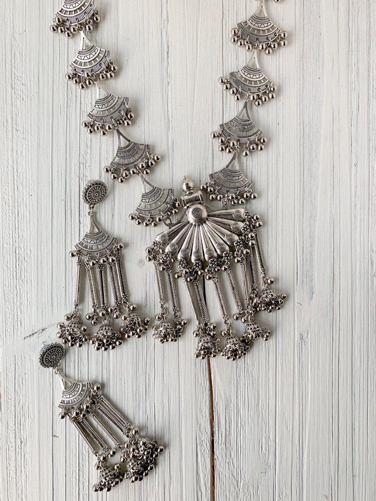 Kindred Pendant Necklace Sets THE KUNDAN SHOP 