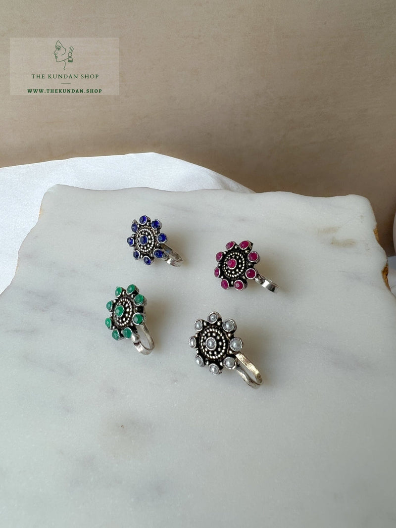 Oxidized Nose Pin - Floral Naath THE KUNDAN SHOP 