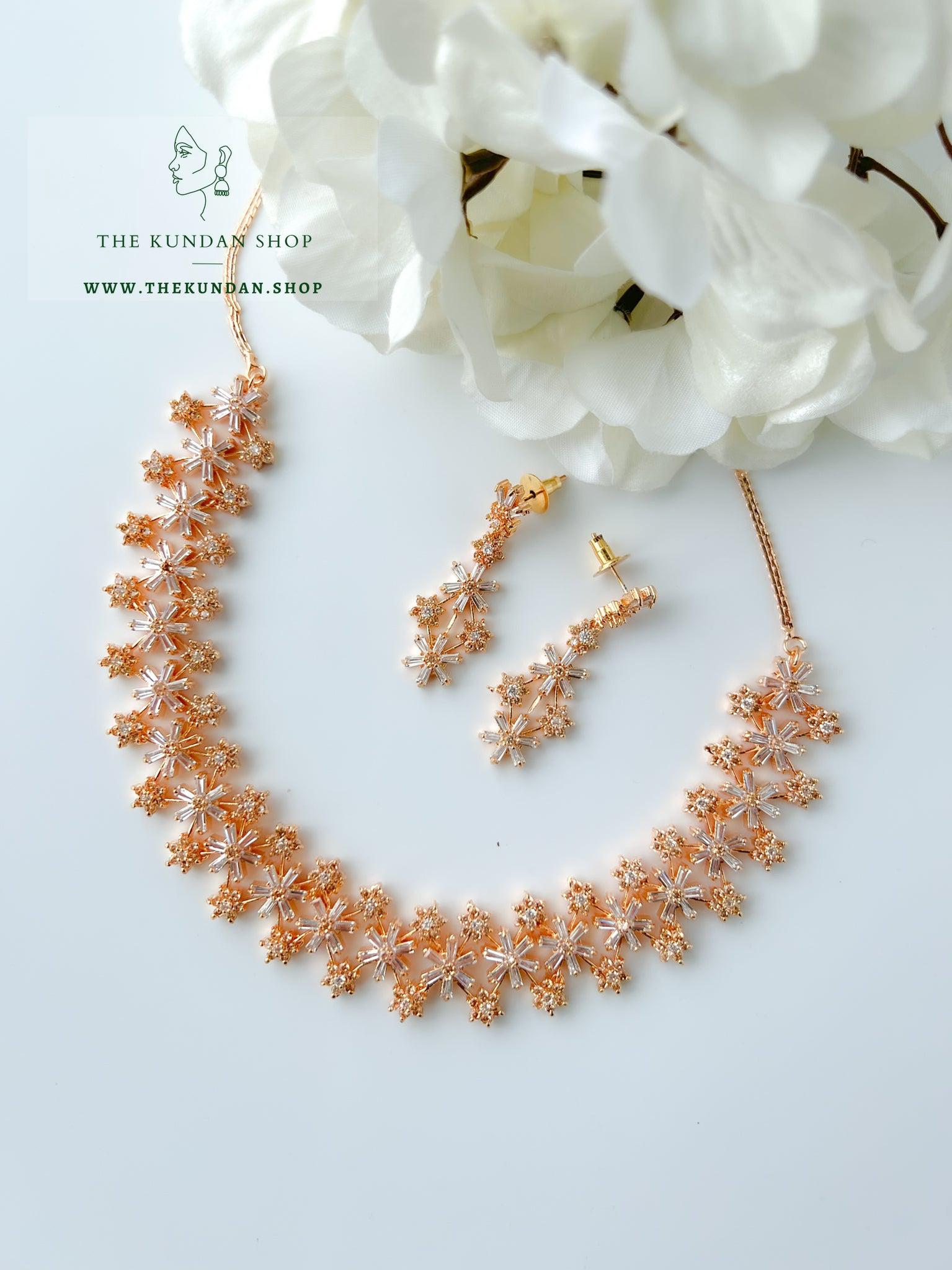 Undeniable in Gold Necklace Sets THE KUNDAN SHOP Gold Stone 