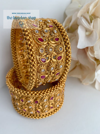 Dignified Kangans Bangles THE KUNDAN SHOP 