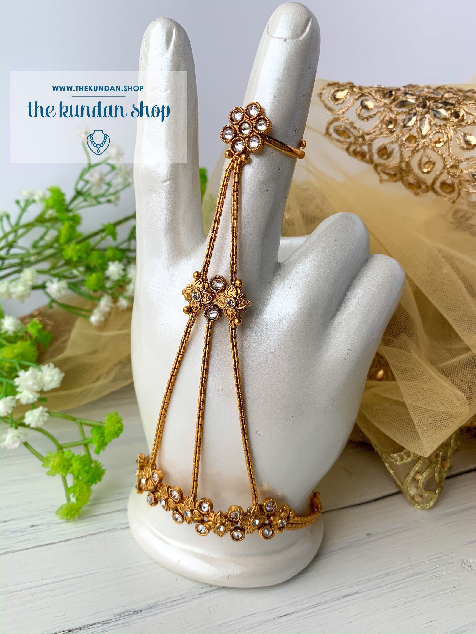Flower Fingers Haathphool, Ring - THE KUNDAN SHOP
