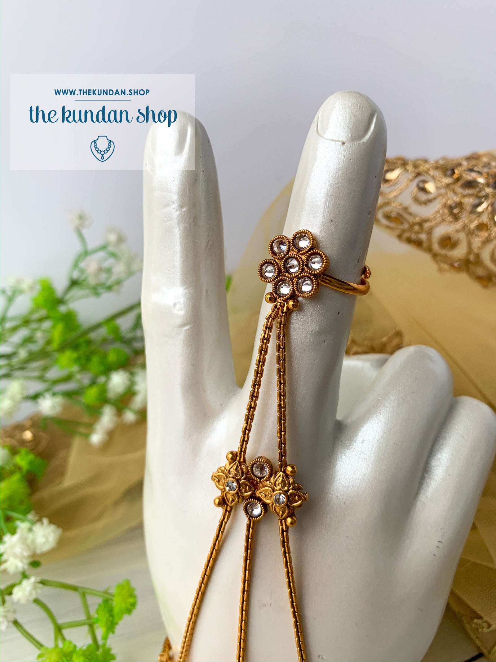 Flower Fingers Haathphool, Ring - THE KUNDAN SHOP