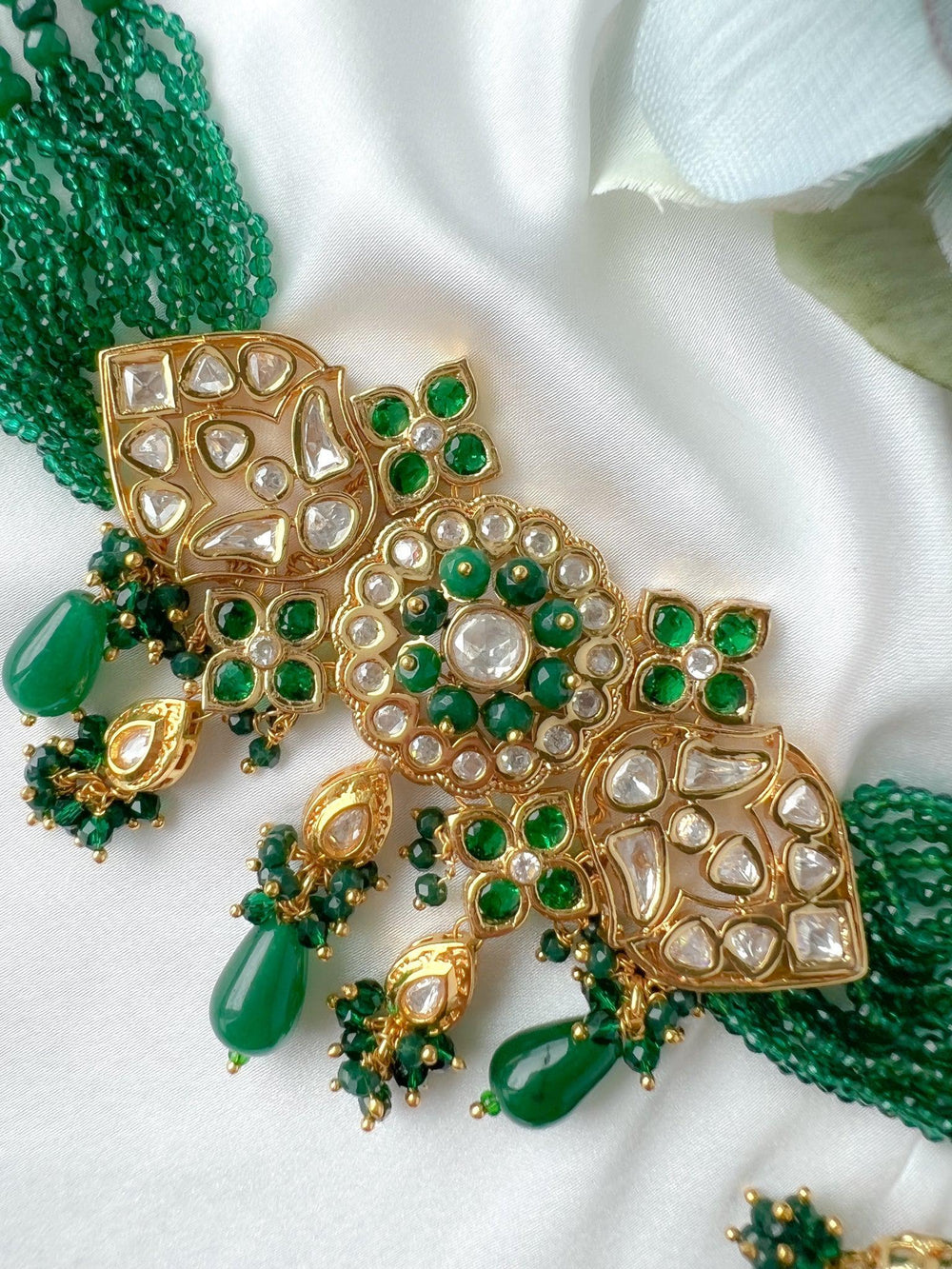 Satisfy in Green & Kundan Necklace Sets THE KUNDAN SHOP 