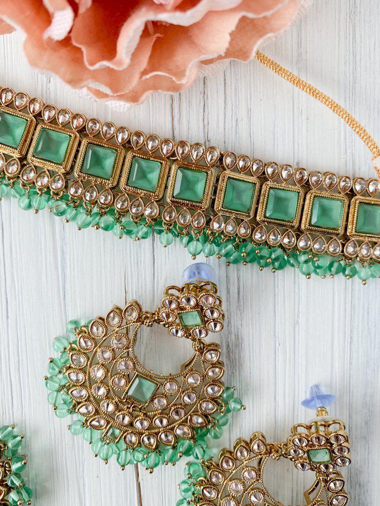 Attract in Green Necklace Sets THE KUNDAN SHOP 