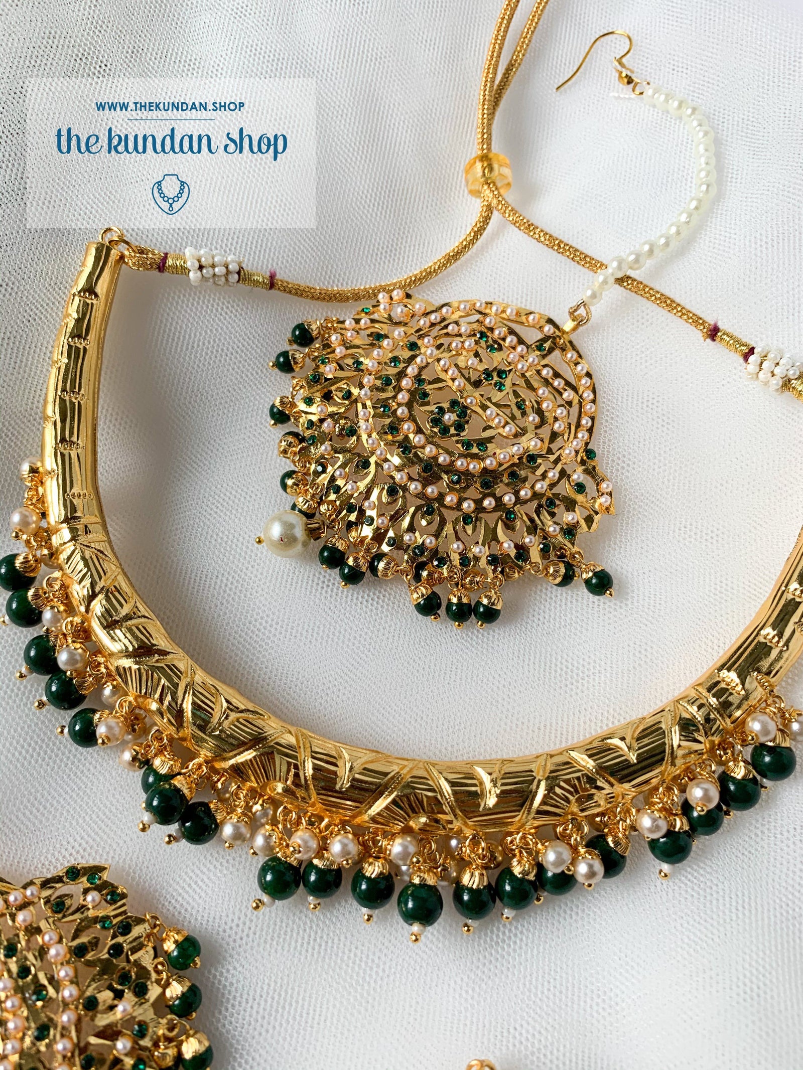 Traditional Hasli in Green Necklace Sets THE KUNDAN SHOP 