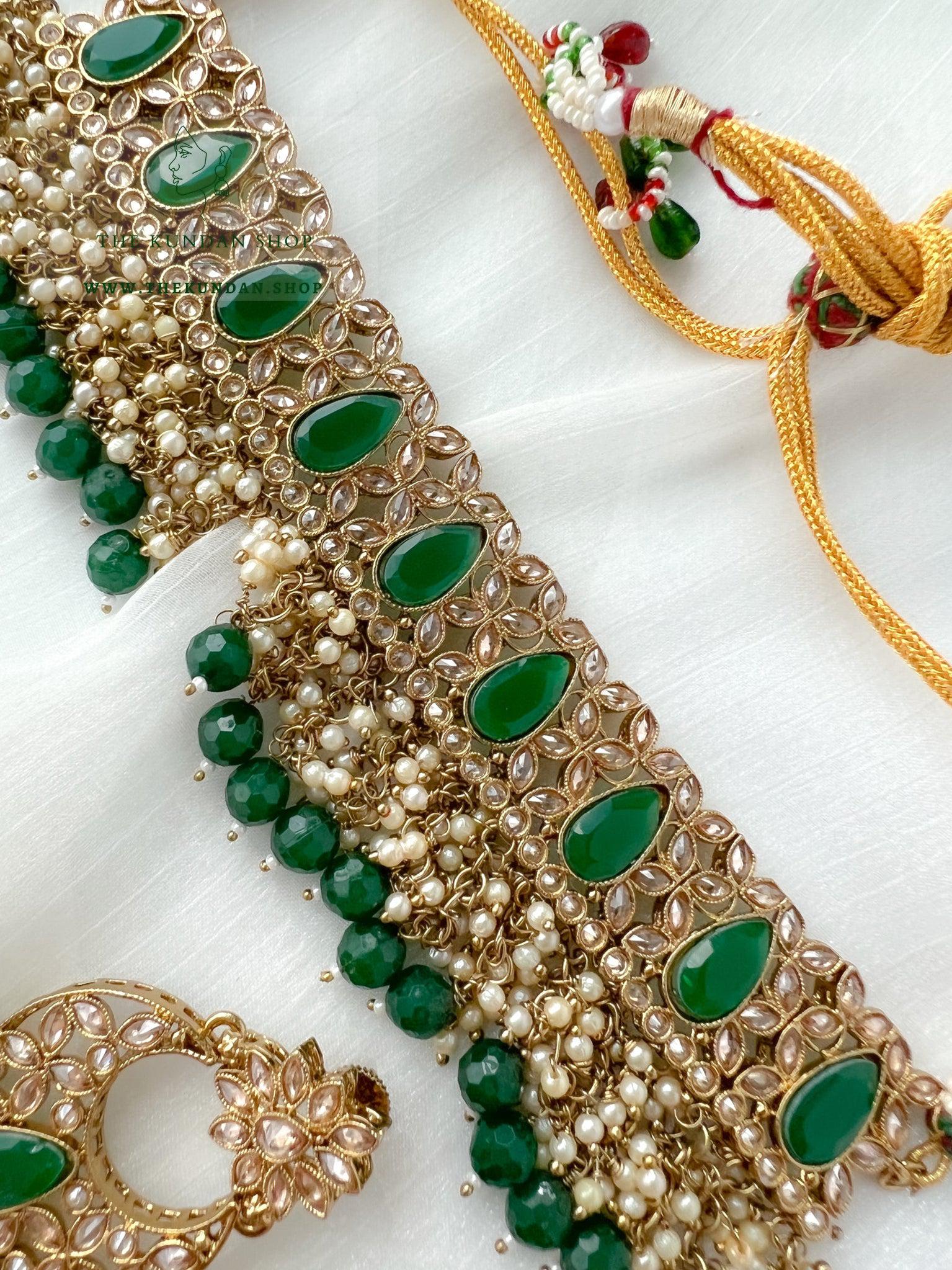Oversight in Green Necklace Sets THE KUNDAN SHOP 