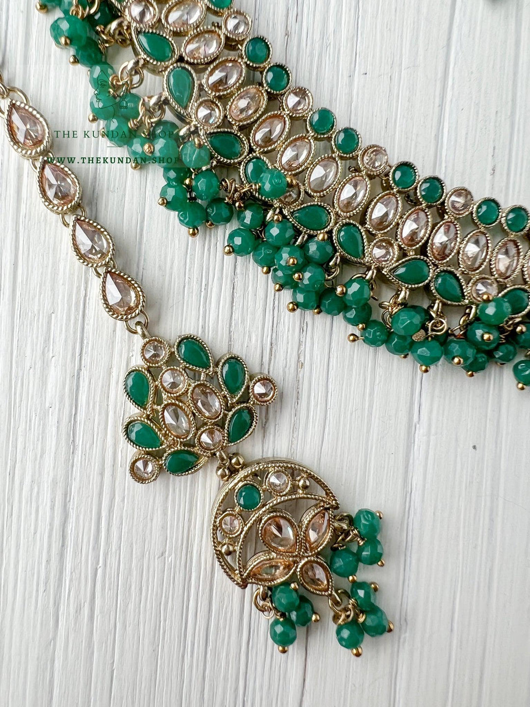 Sensitive in Green Necklace Sets THE KUNDAN SHOP 