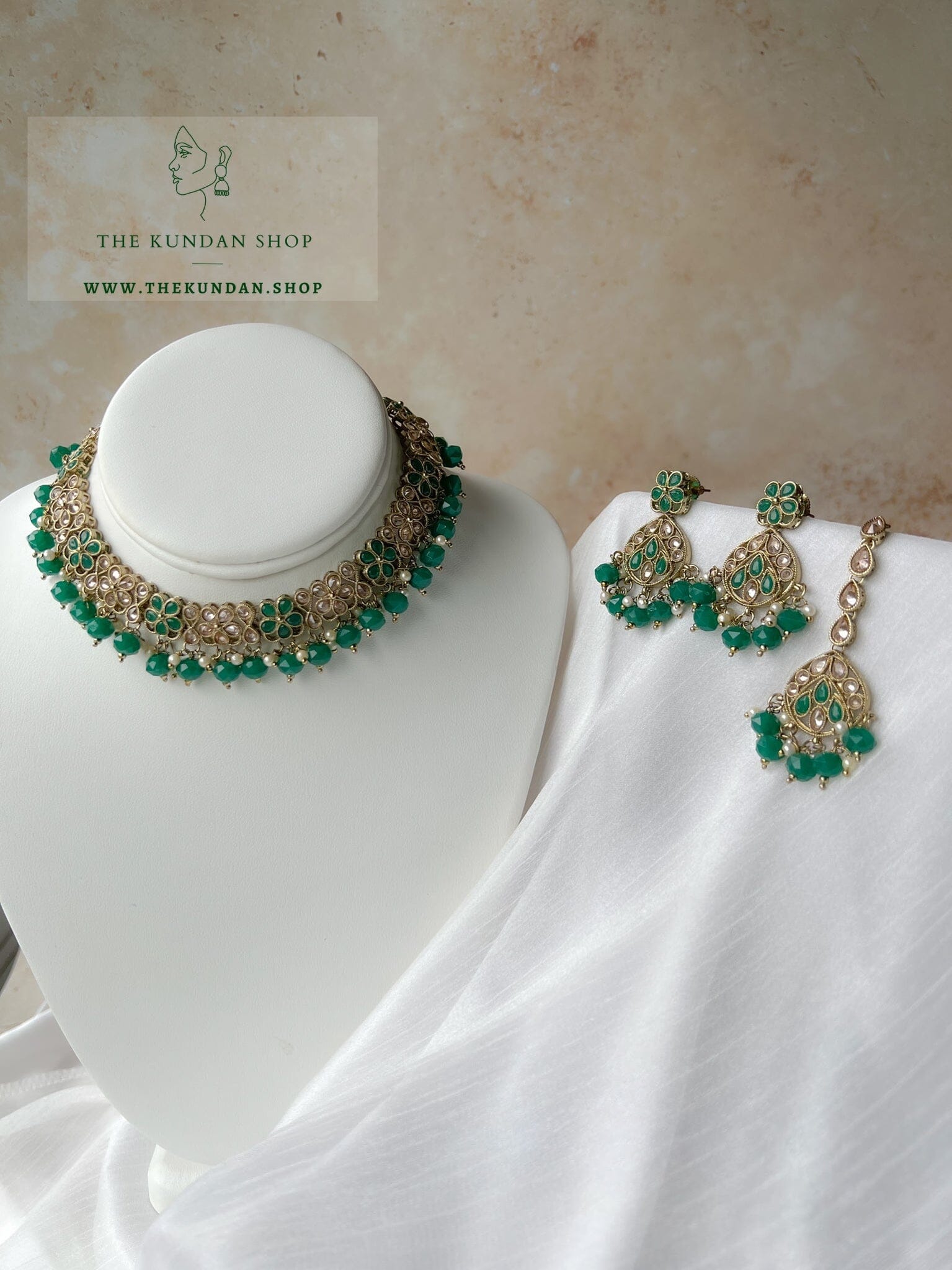 Imagine Polki in Green Necklace Sets THE KUNDAN SHOP 