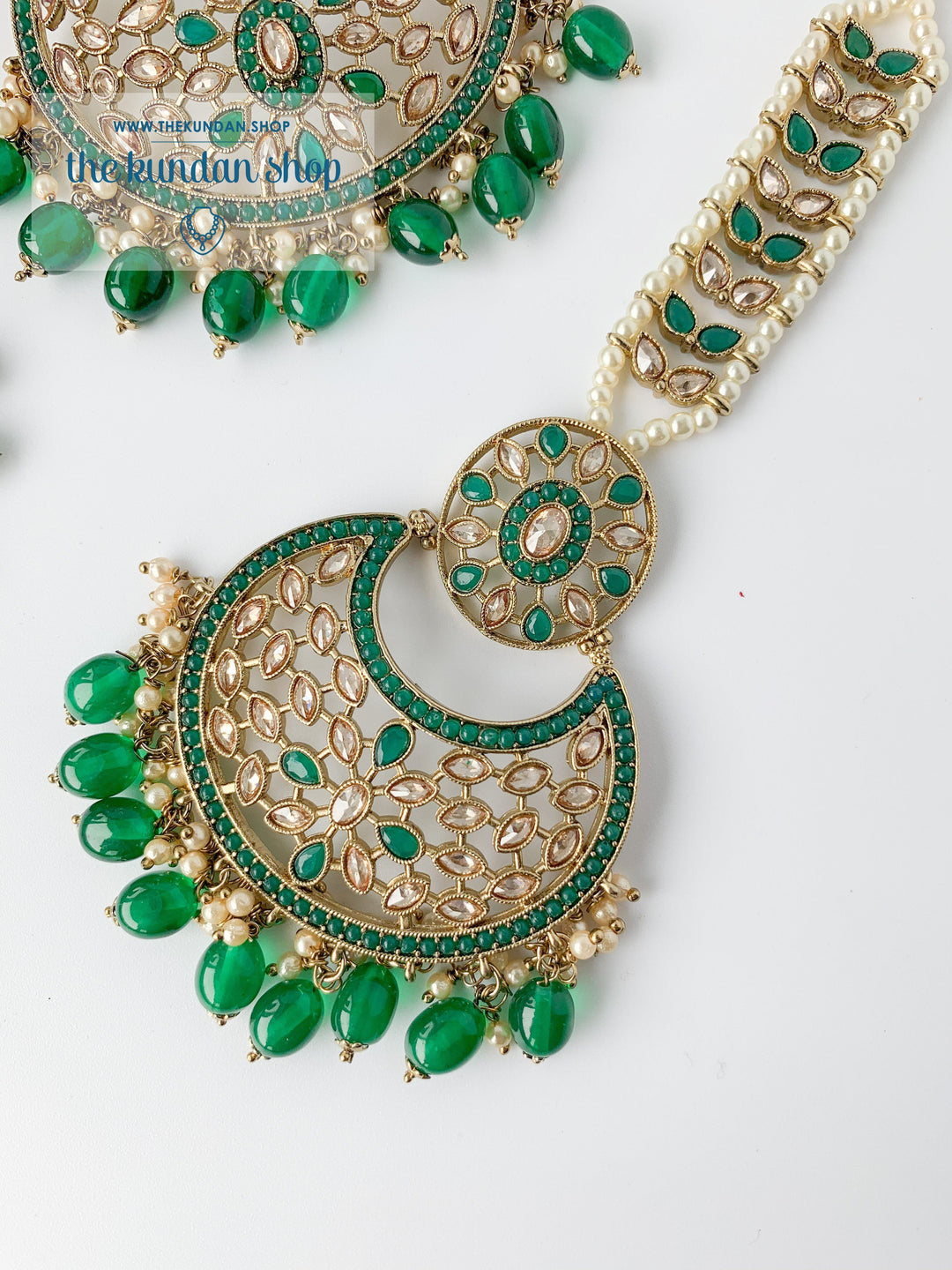 Softly Set in Green Earrings + Tikka THE KUNDAN SHOP 