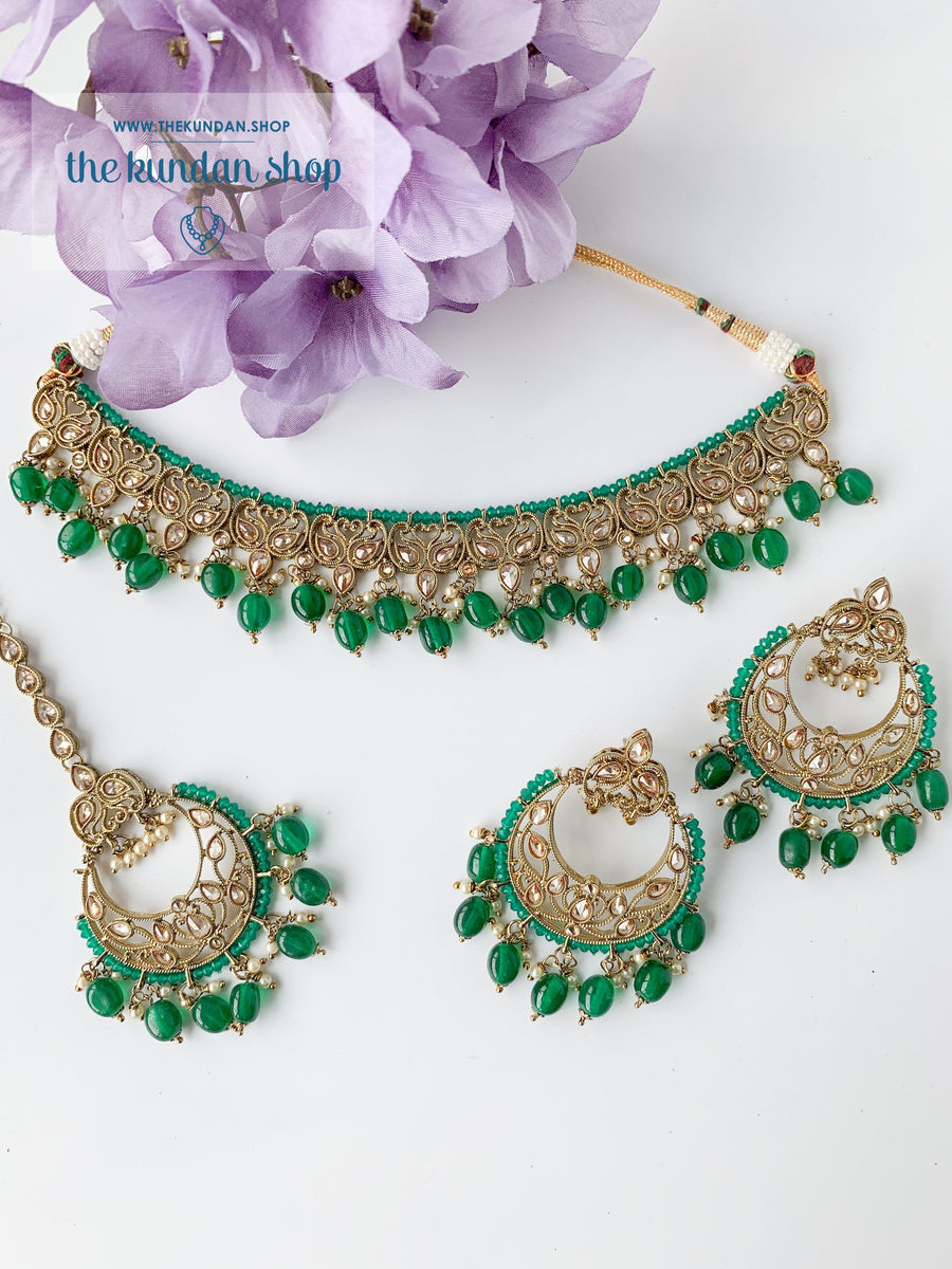 Modest in Green Necklace Sets THE KUNDAN SHOP 