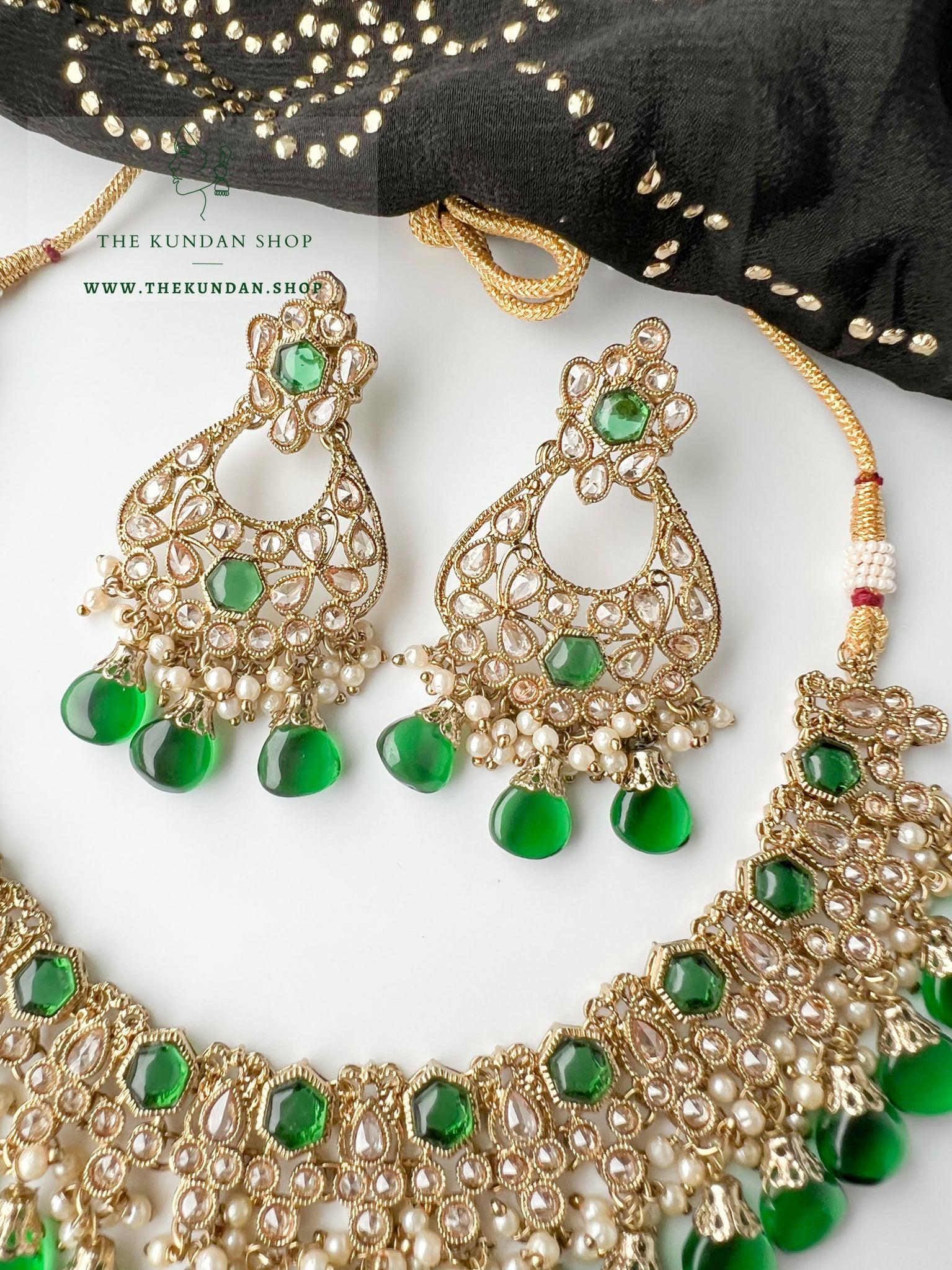 Headliner in Green Necklace Sets THE KUNDAN SHOP 