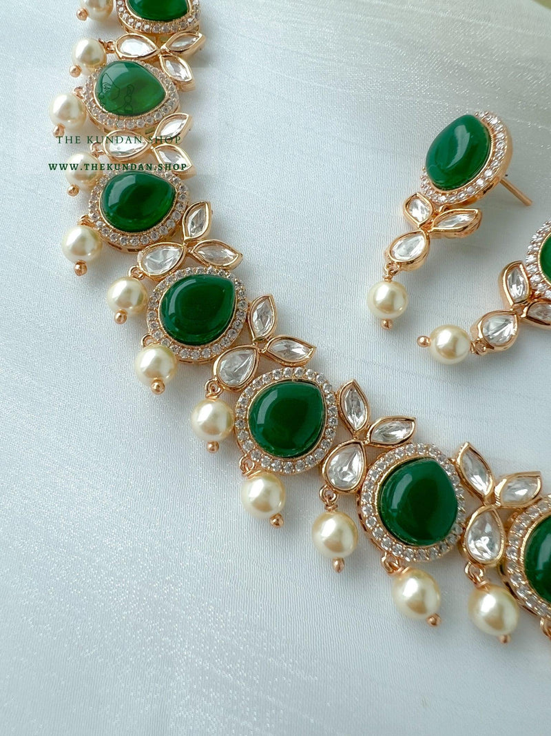 Teardrops & Kundan in Green Necklace Sets THE KUNDAN SHOP 