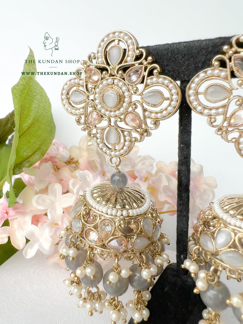 Artful in Grey Earrings + Tikka THE KUNDAN SHOP 