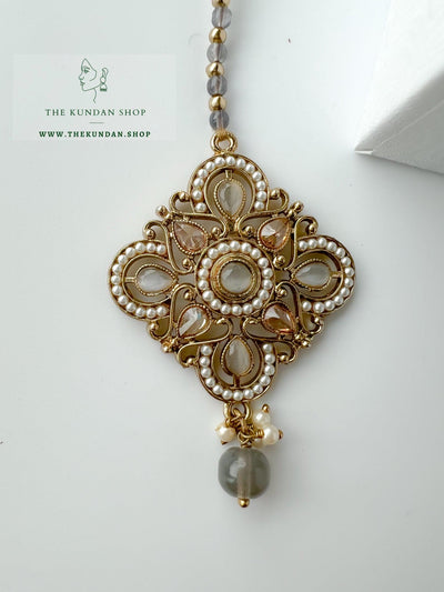 Artful in Grey Earrings + Tikka THE KUNDAN SHOP 
