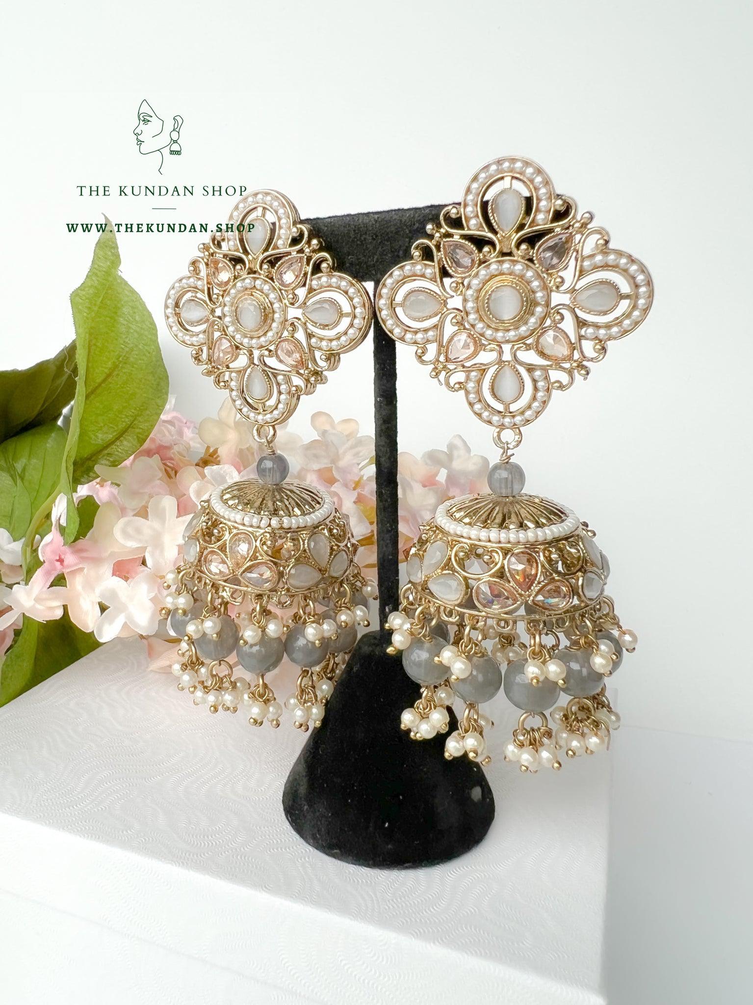 Artful in Grey Earrings + Tikka THE KUNDAN SHOP 
