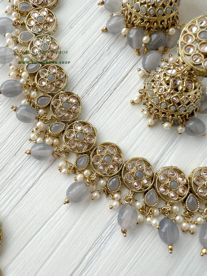 A Nice Touch in Grey Necklace Sets THE KUNDAN SHOP 