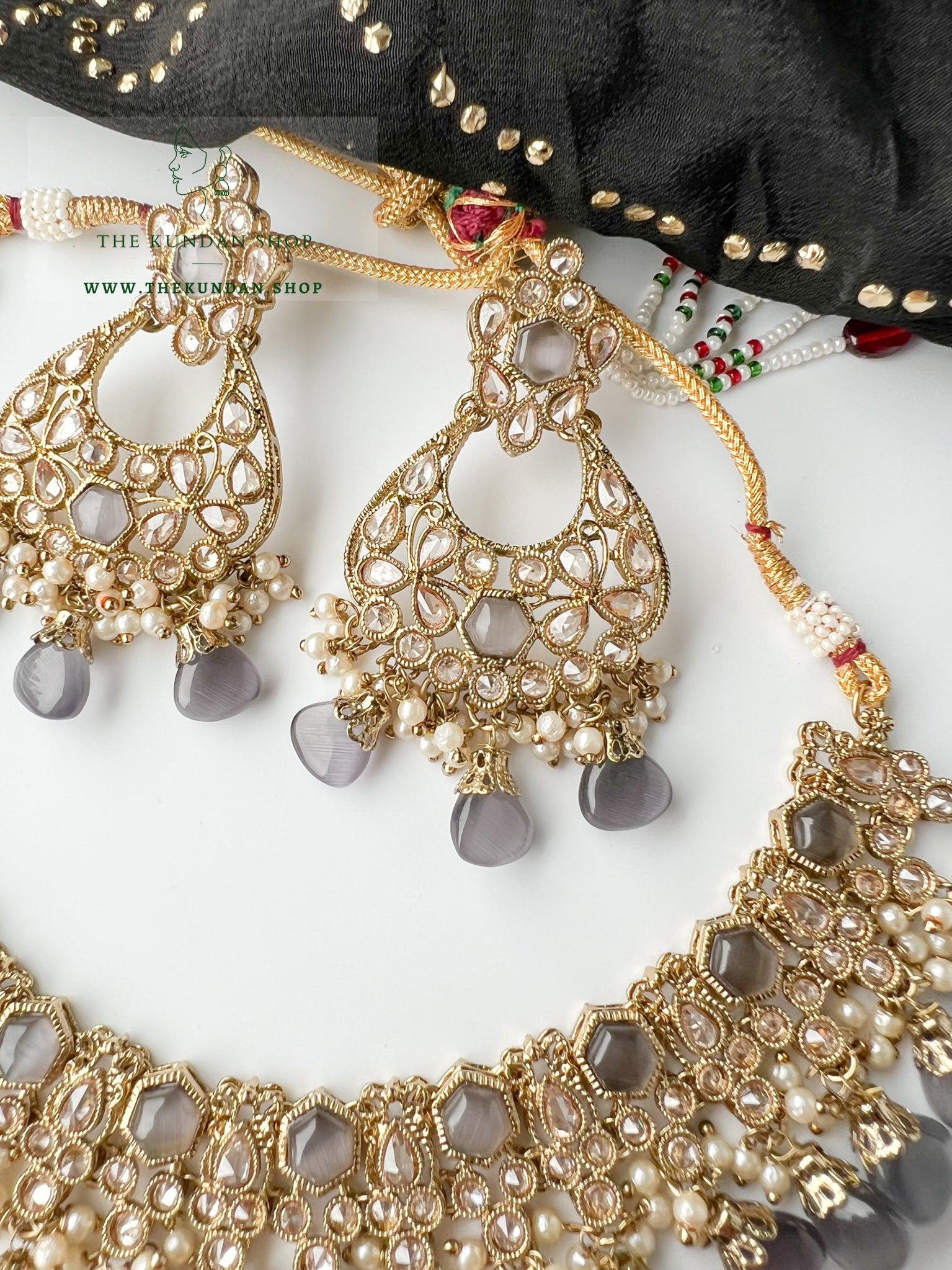 Headliner in Grey Necklace Sets THE KUNDAN SHOP 