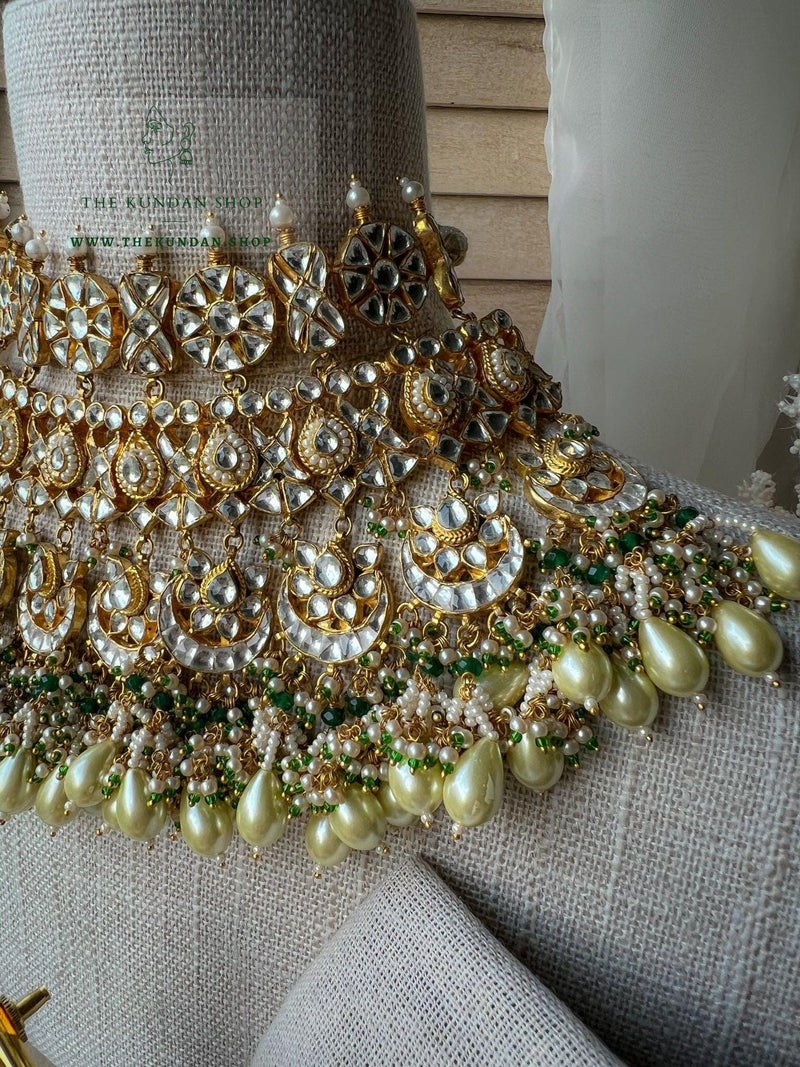 Elysian Kundan in Emerald Necklace Sets THE KUNDAN SHOP 