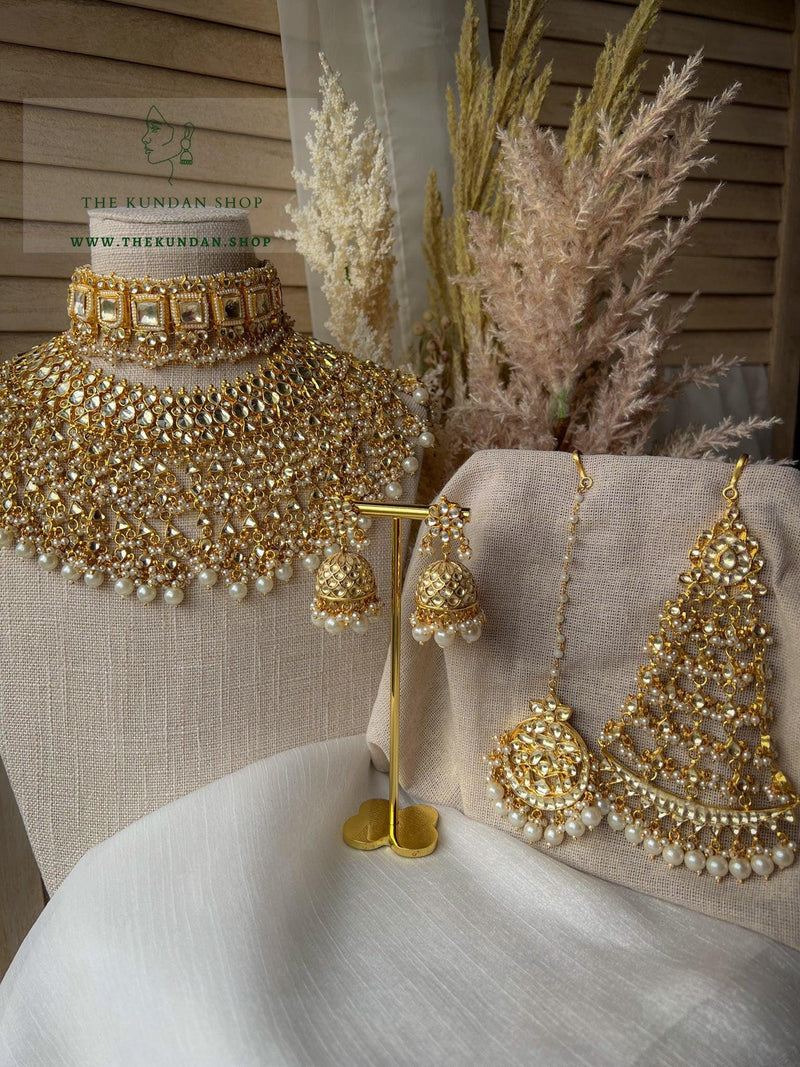 Noteworthy in Pearl Necklace Sets THE KUNDAN SHOP 