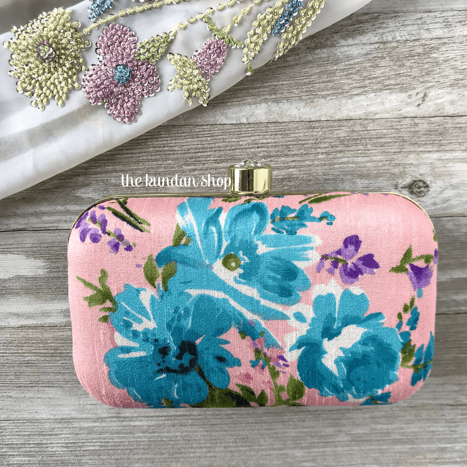 Hue of Lavender, Clutch - THE KUNDAN SHOP
