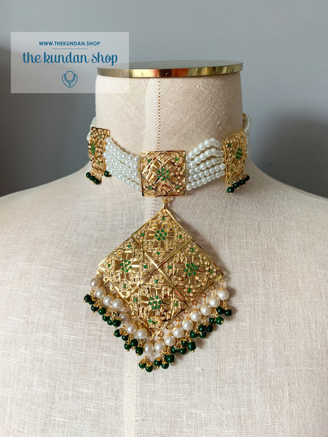Mesmerized Choker in Green Necklace Sets THE KUNDAN SHOP 