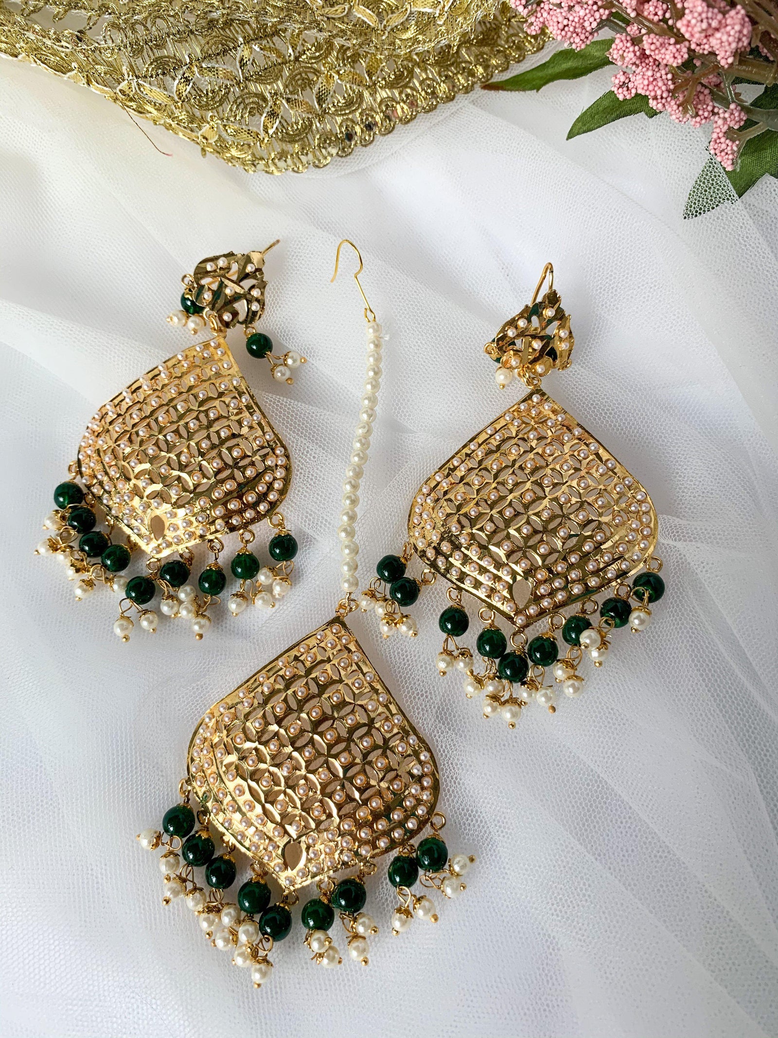 Attainable in Green Earrings + Tikka THE KUNDAN SHOP 