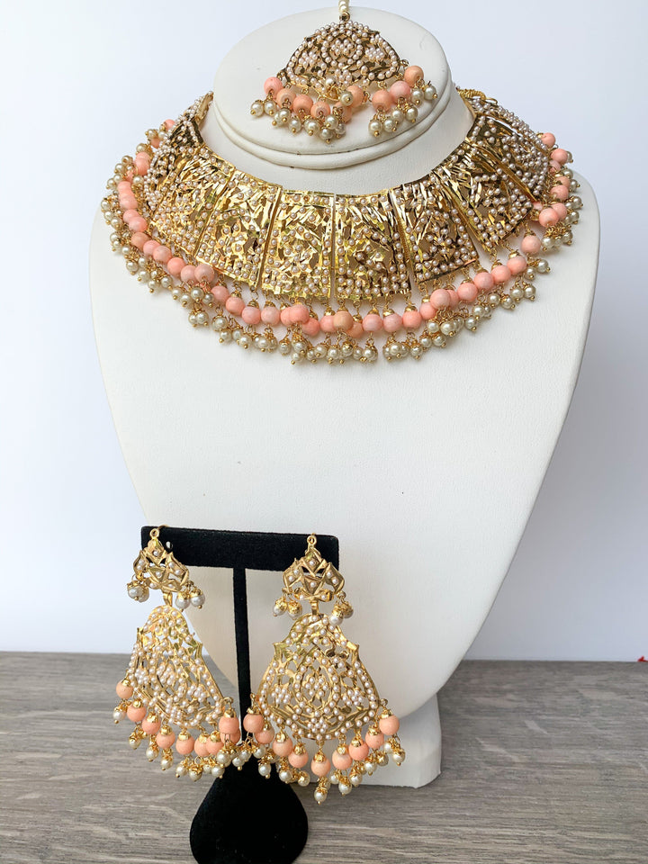 Gleaming in Pearls - Peach Jadau Set Necklace Sets THE KUNDAN SHOP 