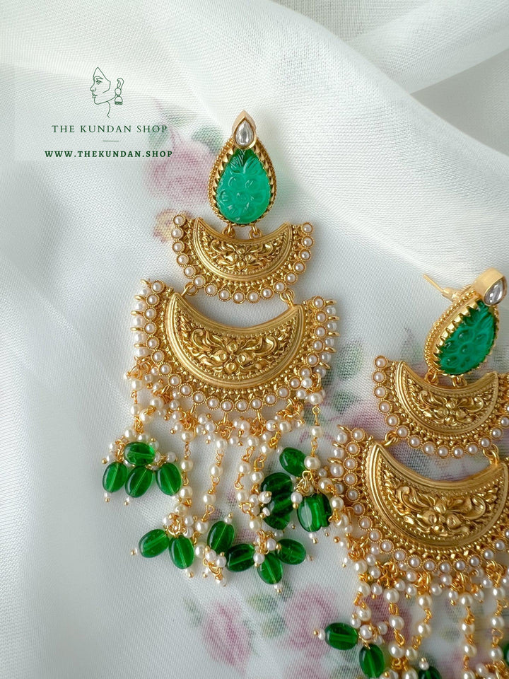 Glamour in Kundan Earrings THE KUNDAN SHOP Green 