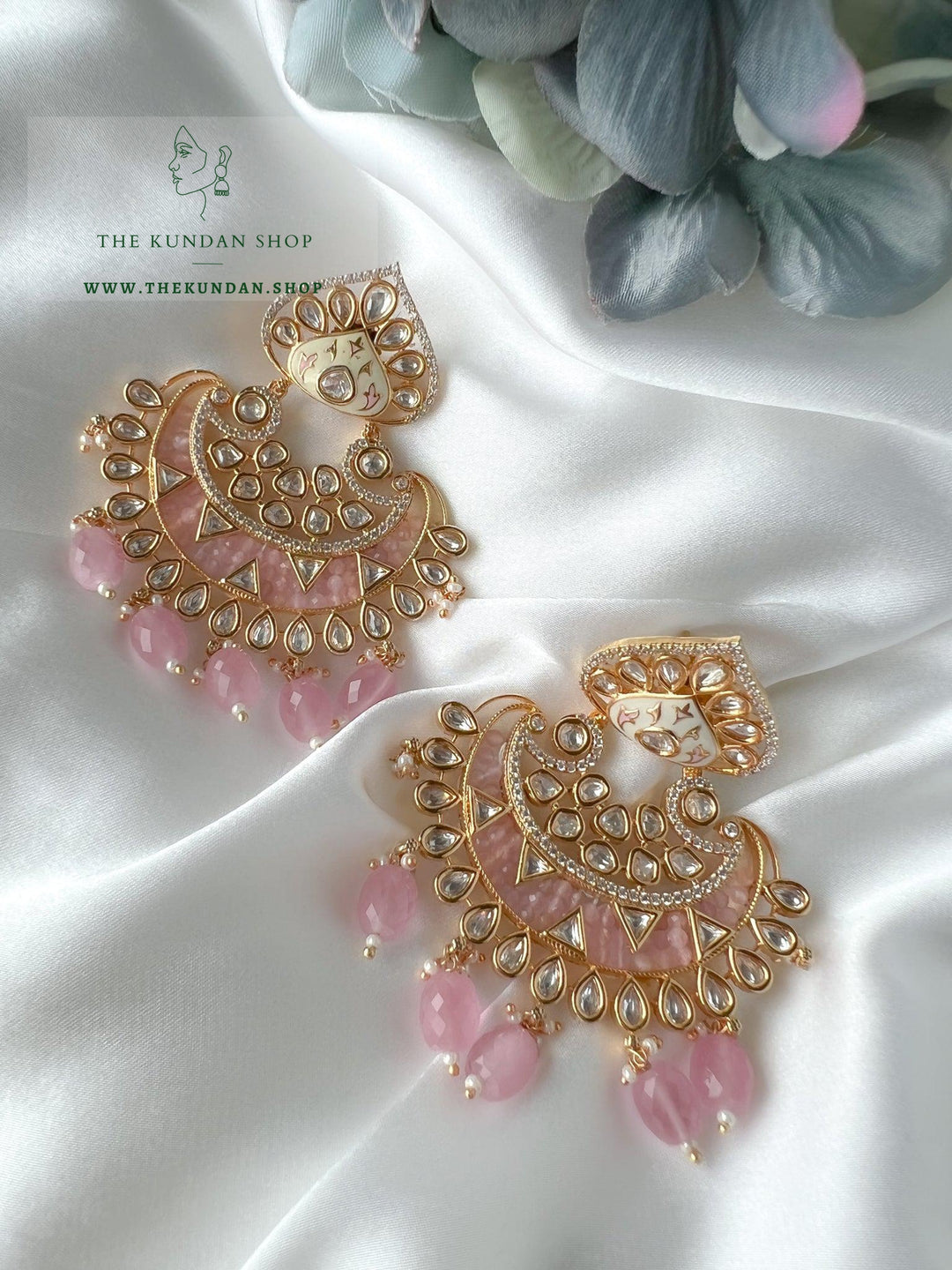 Kundan in a Spade Earrings THE KUNDAN SHOP 