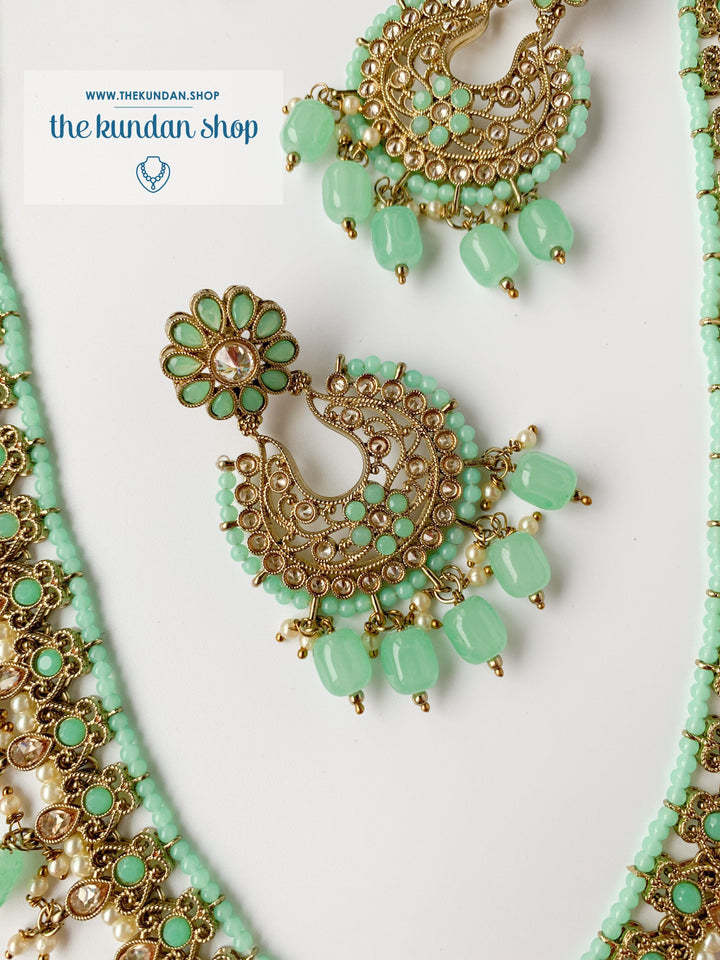 Sprightly in Mint Green Necklace Sets THE KUNDAN SHOP 