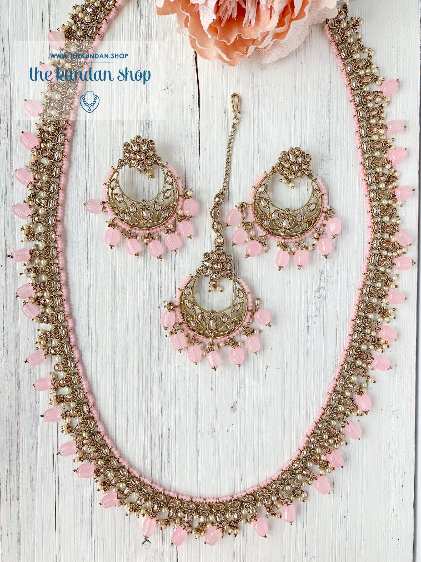 Vigorous in Light Pink Necklace Sets THE KUNDAN SHOP 