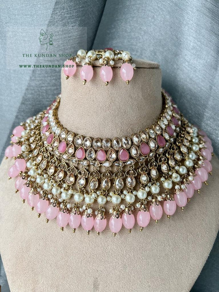 Influential in Light Pink Necklace Sets THE KUNDAN SHOP 