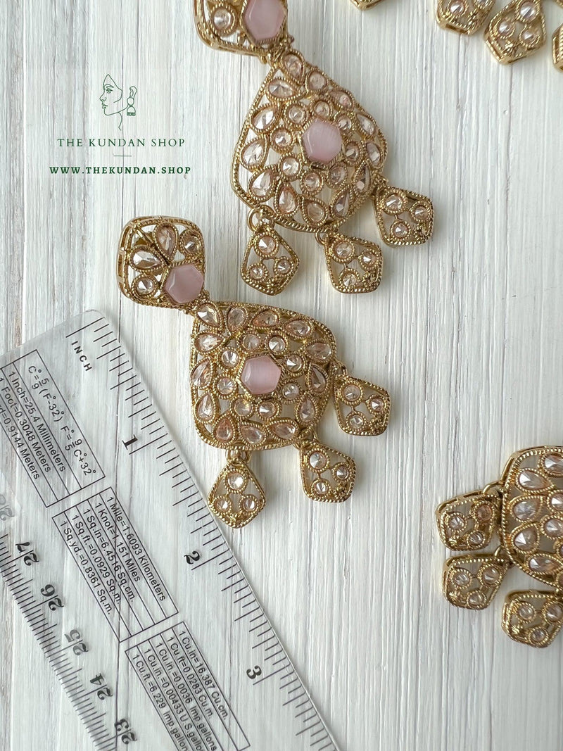 Curious in Pink Necklace Sets THE KUNDAN SHOP 
