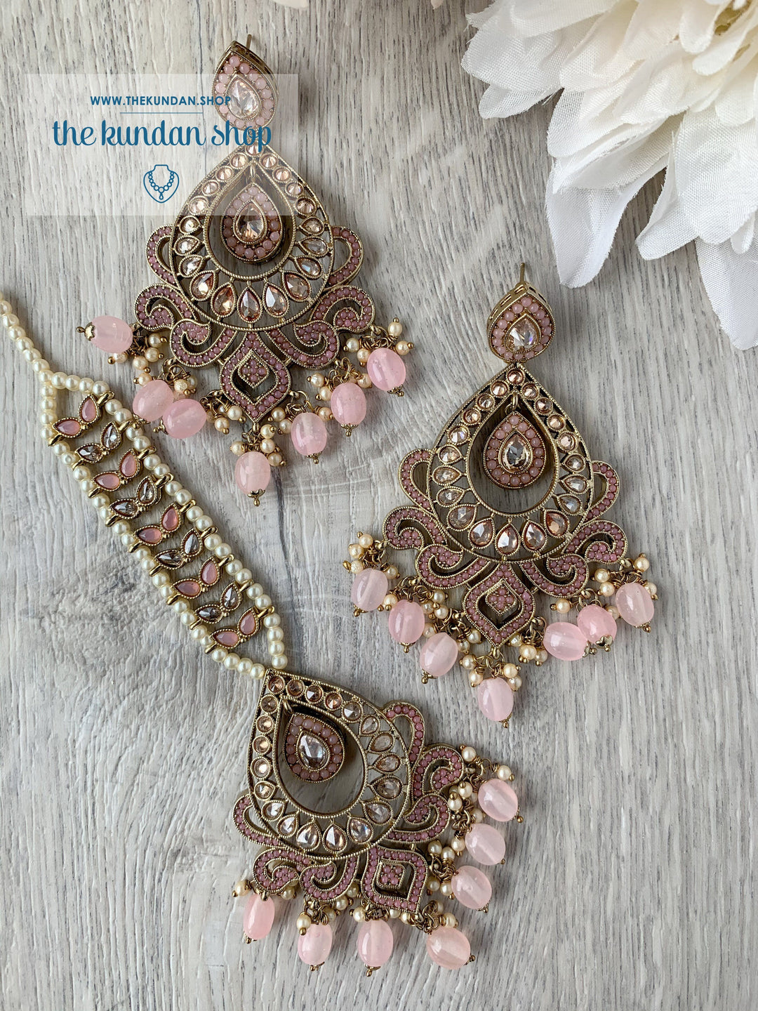 At Ease in Light Pink Earrings + Tikka THE KUNDAN SHOP 