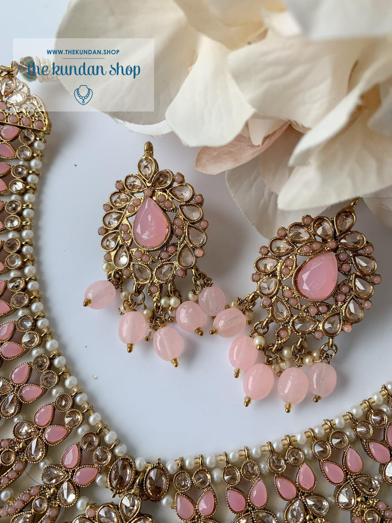 Veiled in Polki, in Light Pink Necklace Sets THE KUNDAN SHOP 