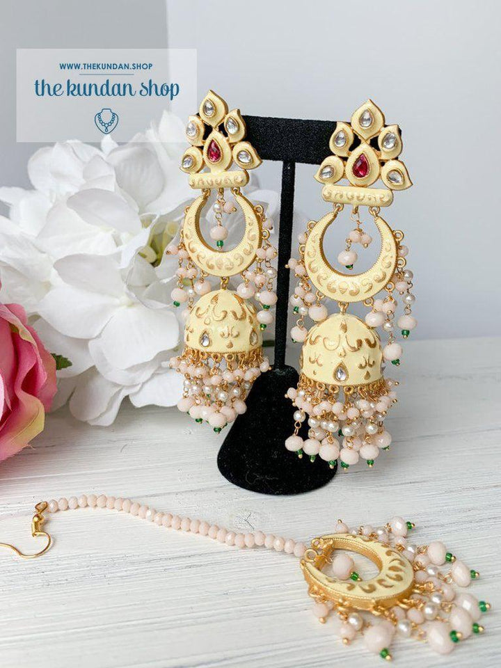 Persuasive in Light Yellow Earrings + Tikka THE KUNDAN SHOP 