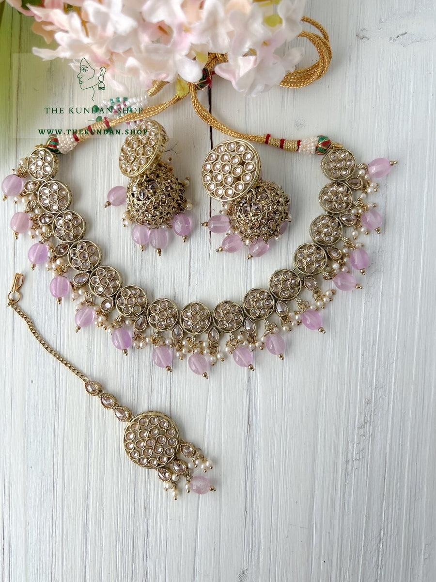 A Nice Touch in Lilac Necklace Sets THE KUNDAN SHOP 